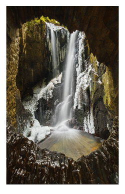 A3 P6729 Colours of the Ice Cold Cavern